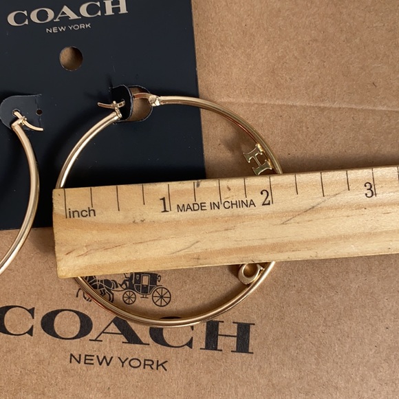Coach X Jennifer Lopez Signature Hoops Earrings J-Lo Medium 2.25" Logo Gold - Picture 8 of 8